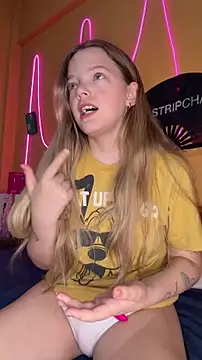 -veranito- online show from March 19, 2026, 3:06 am