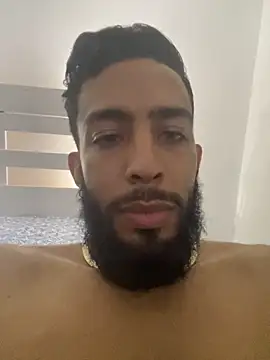 Alessandro  Rossi online show from October 11, 2025, 7:37 pm