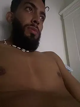 Alessandro  Rossi online show from February 11, 2026, 6:52 pm