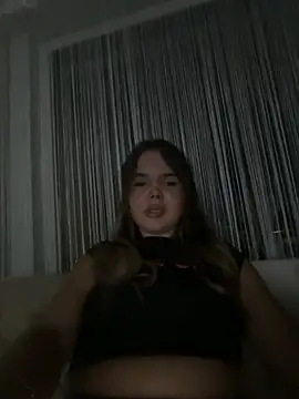 Snapshot of TheCinderella chatting on July 19, 2026, 10:28 pm TheCinderella online show from July 19, 2026, 10:28 pm