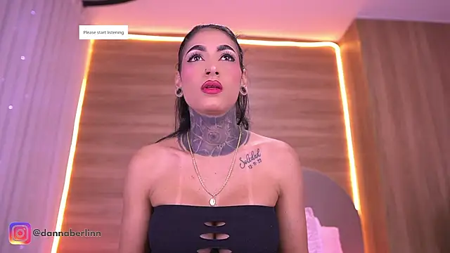 Snapshot of danna_berlin_ chatting on August 3, 2026, 7:31 pm danna berlin online show from August 3, 2026, 7:31 pm