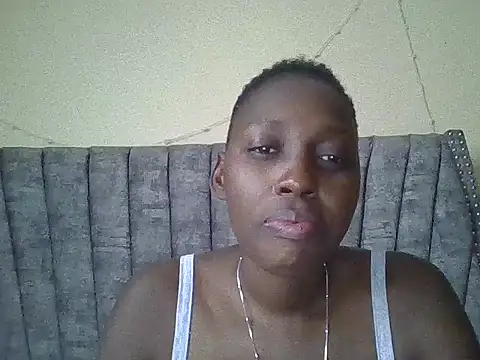 Snapshot of Dizzydose chatting on July 8, 2026, 7:09 am Dizzydose online show from July 8, 2026, 7:09 am
