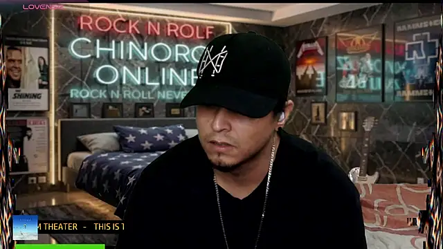 Snapshot of chino_roz chatting on June 4, 2026, 5:06 pm chino roz online show from June 4, 2026, 5:06 pm