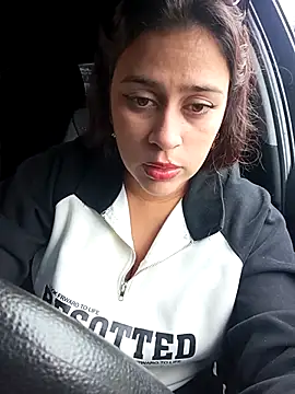 Snapshot of Latina_sexy1 chatting on November 6, 2025, 2:32 pm Latina sexy1 online show from November 6, 2025, 2:32 pm