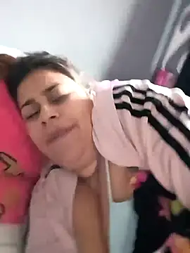 Snapshot of Latina_sexy1 chatting on November 4, 2025, 1:26 pm Latina sexy1 online show from November 4, 2025, 1:26 pm