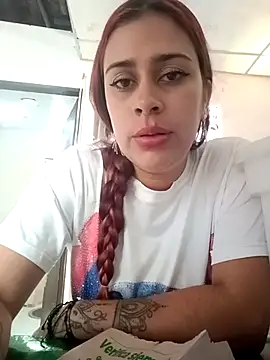 Snapshot of Latina_sexy1 chatting on July 1, 2026, 3:01 pm Latina sexy1 online show from July 1, 2026, 3:01 pm