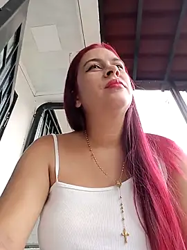 Latina sexy1 online show from May 4, 2026, 12:52 pm