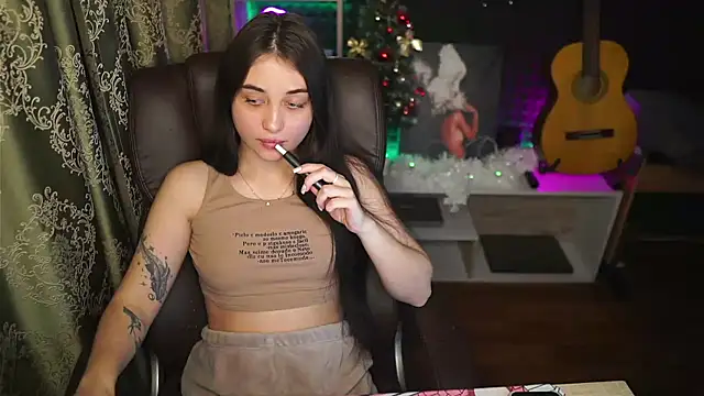 Snapshot of delicatedBailey chatting on December 12, 2024, 3:59 pm delicatedBailey online show from December 12, 2024, 3:59 pm