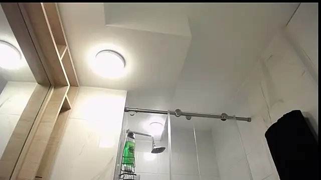 Snapshot of Santiago_kiler chatting on November 13, 2025, 10:52 am Santiago kiler online show from November 13, 2025, 10:52 am