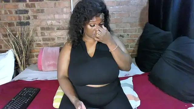 Snapshot of DIRTIENASTY chatting on October 26, 2025, 2:50 pm DIRTIENASTY online show from October 26, 2025, 2:50 pm