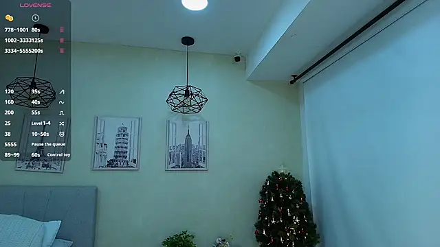 Snapshot of Sassy--Girl chatting on November 24, 2025, 9:48 pm Sassy--Girl online show from November 24, 2025, 9:48 pm