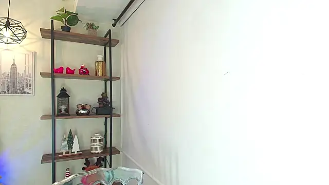 Snapshot of Sassy--Girl chatting on December 1, 2025, 6:09 pm Sassy--Girl online show from December 1, 2025, 6:09 pm