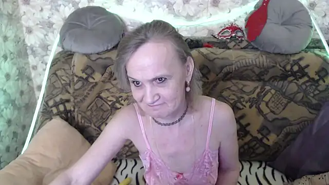 Snapshot of MissBekker chatting on May 24, 2026, 7:58 pm MissBekker online show from May 24, 2026, 7:58 pm