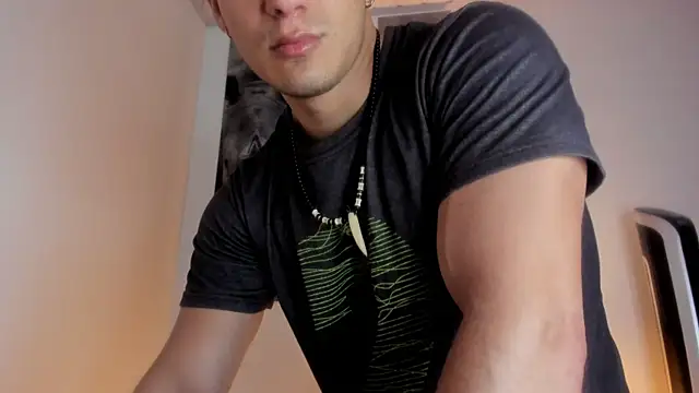 AlexRivera6 online show from September 21, 2025, 12:21 pm
