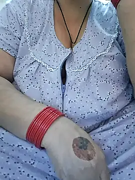 Snapshot of Kavya_XX chatting on October 15, 2025, 12:35 pm Kavya XX online show from October 15, 2025, 12:35 pm