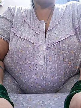 Snapshot of Kavya_XX chatting on July 30, 2026, 6:18 pm Kavya XX online show from July 30, 2026, 6:18 pm