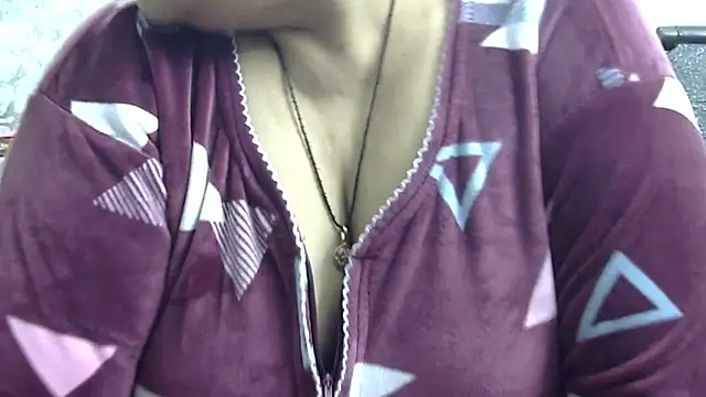 Snapshot of Kavya_XX chatting on December 4, 2025, 6:56 am Kavya XX online show from December 4, 2025, 6:56 am