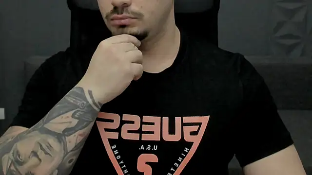 TonyWilcox online show from January 19, 2026, 5:44 am