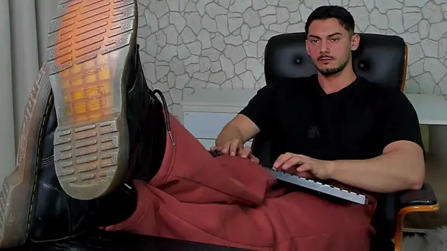 ClintMasters online show from February 9, 2026, 7:06 am