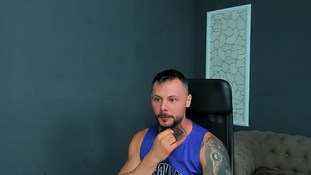 Snapshot of BrianHunts chatting on June 10, 2026, 7:20 am BrianHunts online show from June 10, 2026, 7:20 am