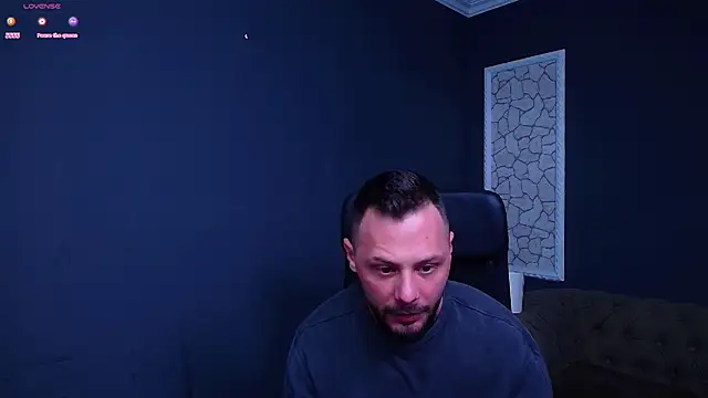 Snapshot of BrianHunts chatting on November 3, 2025, 5:45 am BrianHunts online show from November 3, 2025, 5:45 am