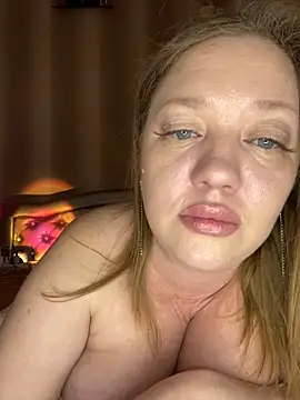 BBWOOW online show from December 6, 2024, 9:29 pm