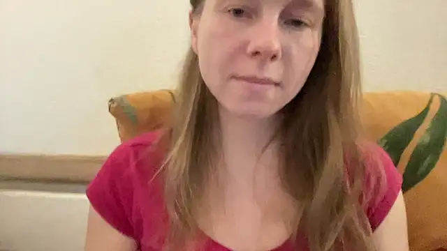 Snapshot of SweetLucy96 chatting on March 5, 2025, 3:07 pm SweetLucy96 online show from March 5, 2025, 3:07 pm