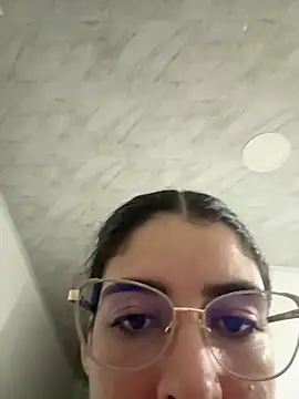  Niah  online show from February 20, 2025, 11:43 pm