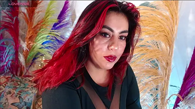 Snapshot of gatuwildhott chatting on March 11, 2026, 10:26 pm gatuwildhott online show from March 11, 2026, 10:26 pm