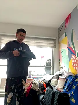 sorry-mom69 online show from December 22, 2025, 2:39 pm