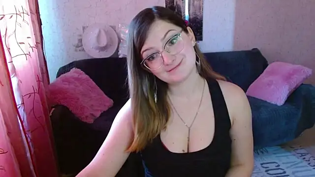 Snapshot of Arielsssplash chatting on March 25, 2026, 6:57 am Arielsssplash online show from March 25, 2026, 6:57 am