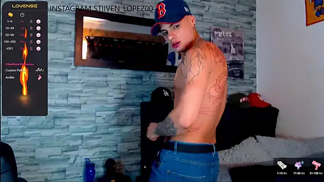 Snapshot of danilohot_19 chatting on December 29, 2024, 8:26 pm danilohot 19 online show from December 29, 2024, 8:26 pm