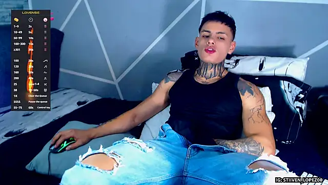 Snapshot of danilohot_19 chatting on October 31, 2025, 5:15 am danilohot 19 online show from October 31, 2025, 5:15 am