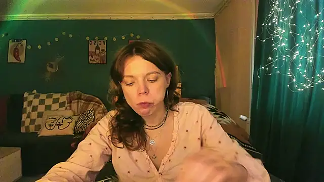 ClancyMorissey online show from June 29, 2026, 5:01 pm