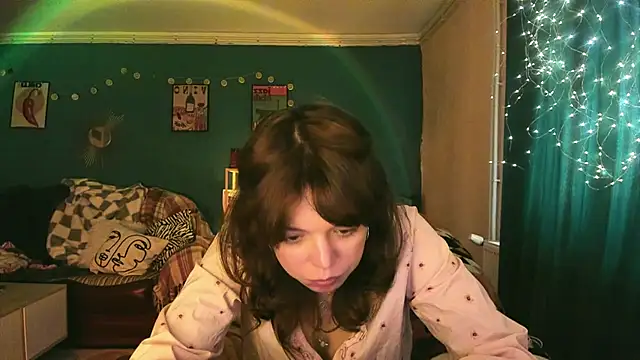 ClancyMorissey online show from May 6, 2026, 4:44 pm