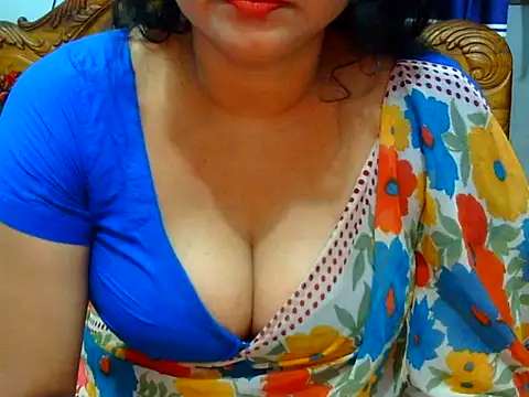 Daneldayna online show from August 3, 2026, 10:54 am