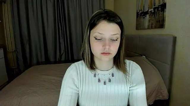 Snapshot of SoniNesti chatting on October 29, 2025, 2:49 pm SoniNesti online show from October 29, 2025, 2:49 pm