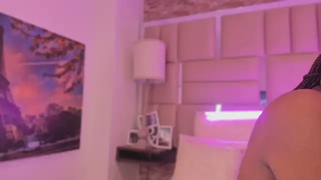 Snapshot of ShaniaBrownn chatting on June 6, 2026, 7:52 pm ShaniaBrownn online show from June 6, 2026, 7:52 pm