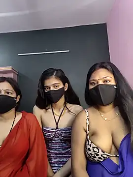 cutee  crazy online show from April 28, 2026, 2:32 pm