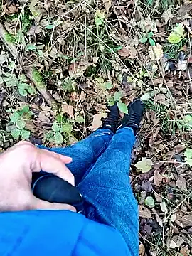 Snapshot of Boring_one chatting on November 6, 2025, 1:48 pm Boring one online show from November 6, 2025, 1:48 pm