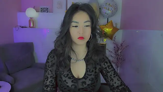 Snapshot of JasmineMagical chatting on November 22, 2025, 5:50 am JasmineMagical online show from November 22, 2025, 5:50 am