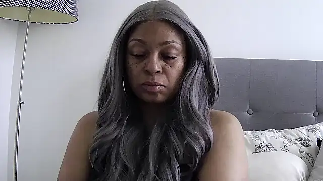 Snapshot of MSweetLindaParks chatting on May 9, 2026, 5:49 pm MSweetLindaParks online show from May 9, 2026, 5:49 pm
