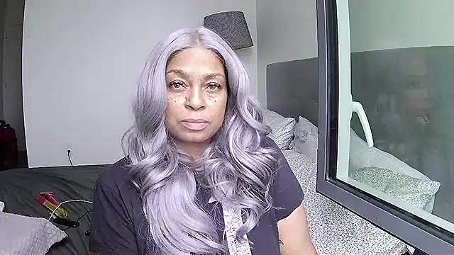 Snapshot of MSweetLindaParks chatting on June 23, 2026, 1:09 pm MSweetLindaParks online show from June 23, 2026, 1:09 pm