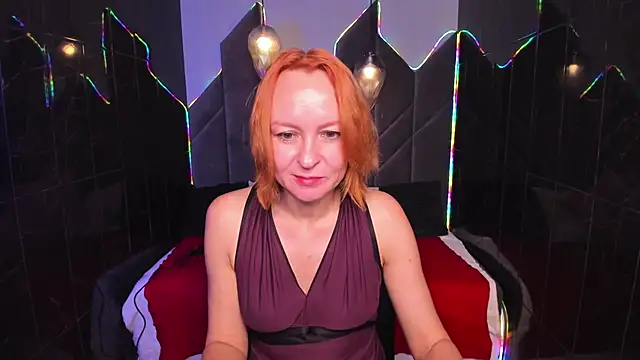 Snapshot of NikaGentle chatting on October 6, 2025, 5:30 am NikaGentle online show from October 6, 2025, 5:30 am