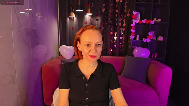 Snapshot of NikaGentle chatting on February 14, 2025, 8:42 am NikaGentle online show from February 14, 2025, 8:42 am