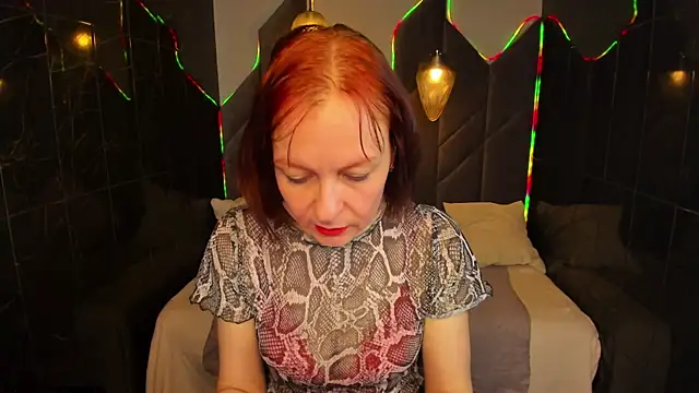 NikaGentle online show from April 28, 2026, 5:45 am