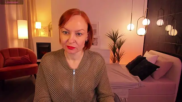 Snapshot of NikaGentle chatting on February 21, 2025, 9:13 am NikaGentle online show from February 21, 2025, 9:13 am