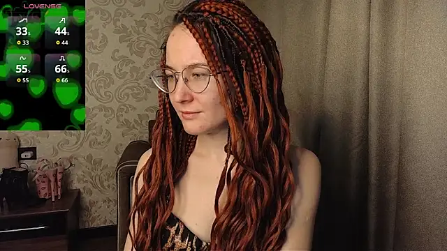 Snapshot of AgnesGraham chatting on October 12, 2025, 8:21 pm AgnesGraham online show from October 12, 2025, 8:21 pm