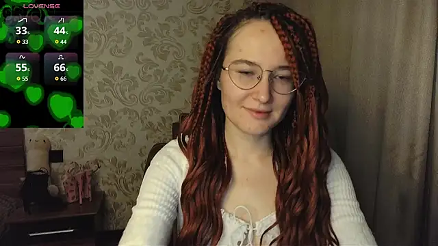 Snapshot of AgnesGraham chatting on October 8, 2025, 3:57 pm AgnesGraham online show from October 8, 2025, 3:57 pm