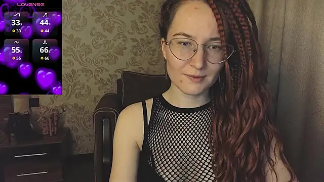 Snapshot of AgnesGraham chatting on October 16, 2025, 9:23 pm AgnesGraham online show from October 16, 2025, 9:23 pm